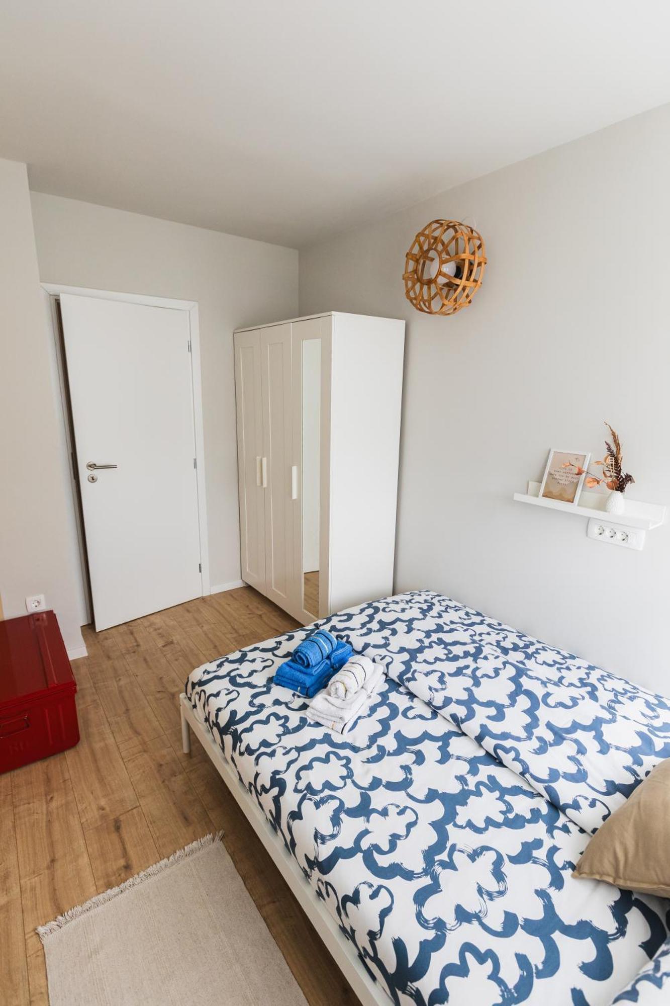 Flexible Selfcheckins 76 - - Arena - Bedroom - New Zagreb